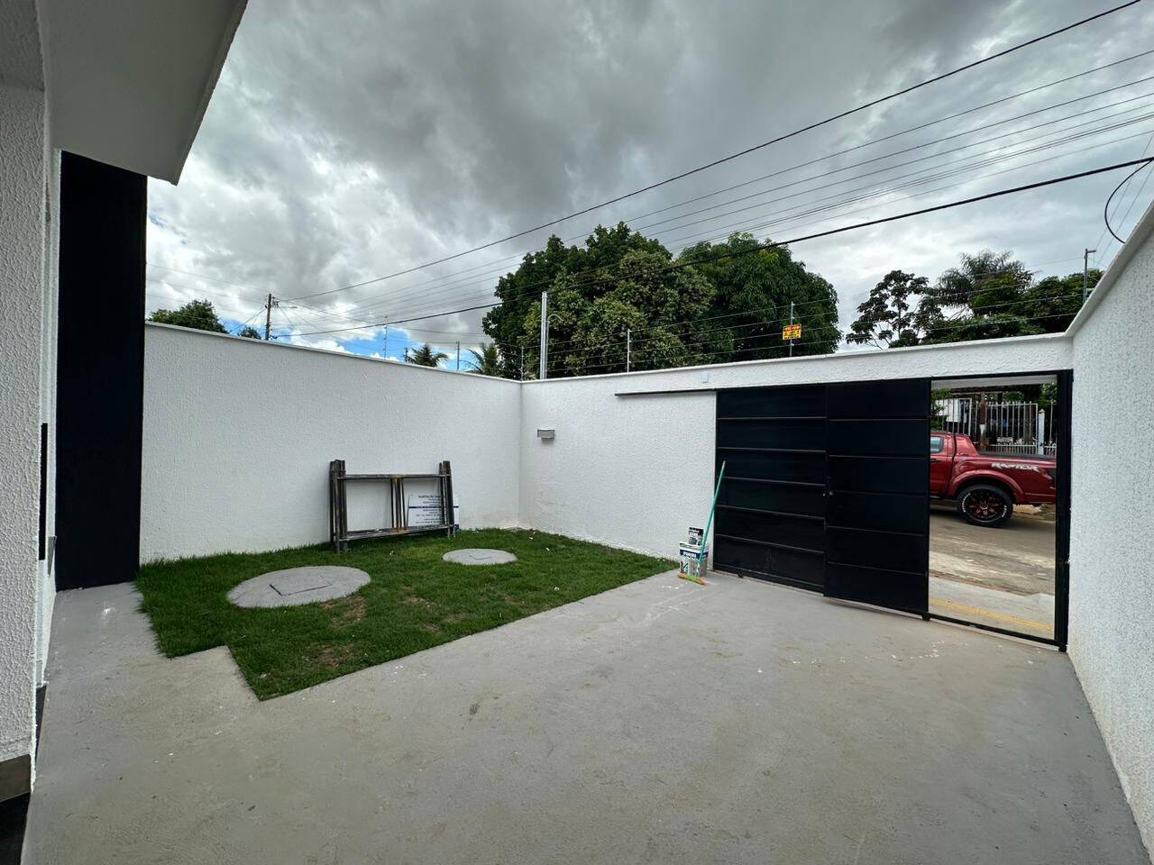 #1039 - Casa para Venda em Aparecida de Goiânia - GO