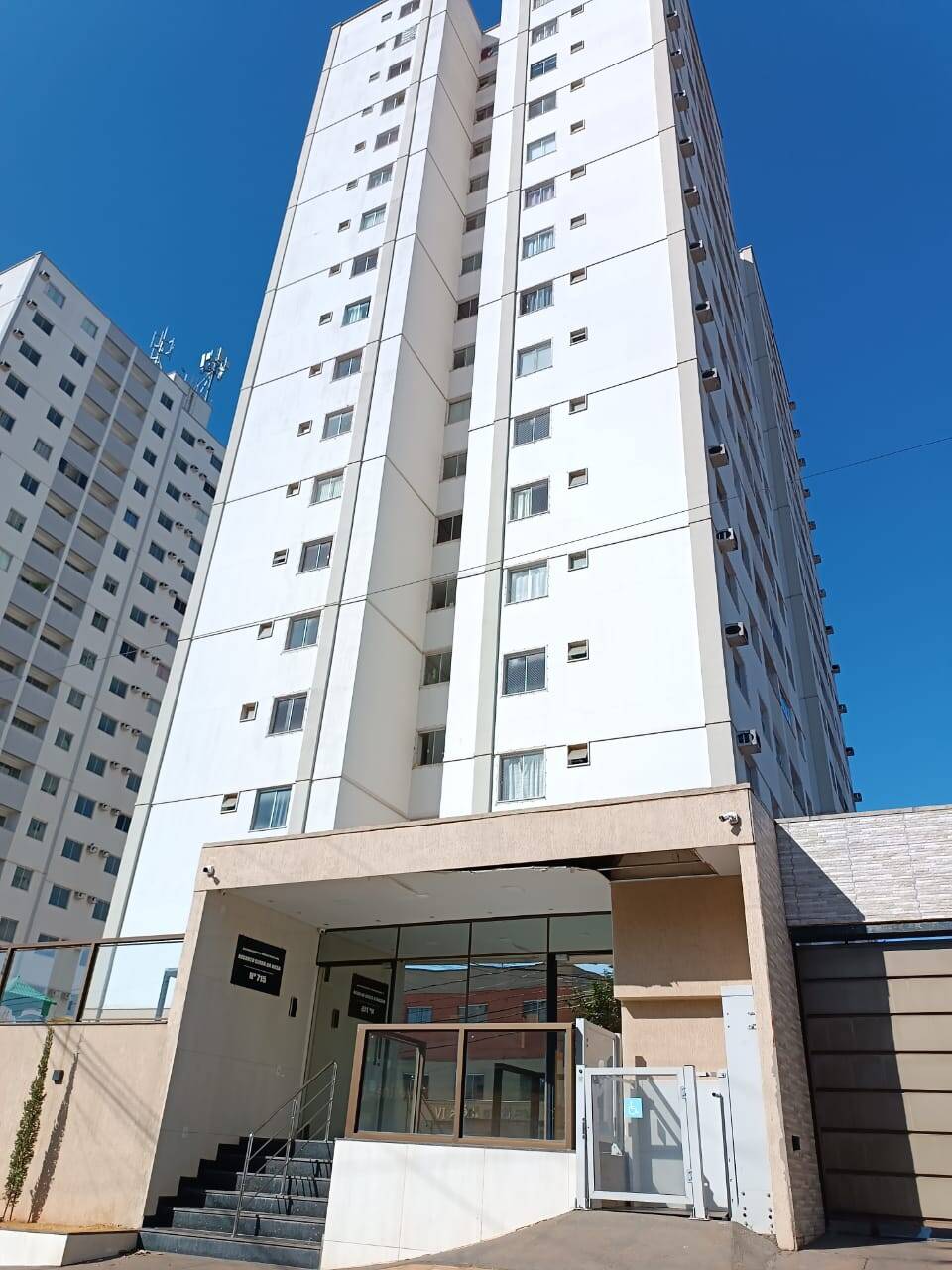 #1260 - Apartamento para Venda em Aparecida de Goiânia - GO