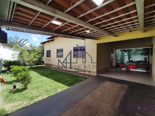 #413 - Casa para Venda em Aparecida de Goiânia - GO