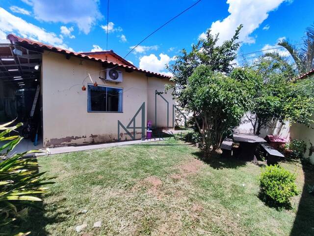 #413 - Casa para Venda em Aparecida de Goiânia - GO